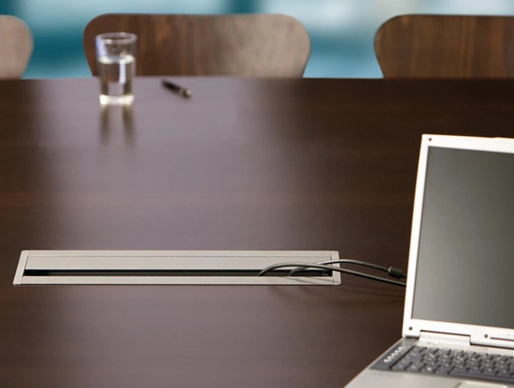 Bachmann Conference In A Brown Desk