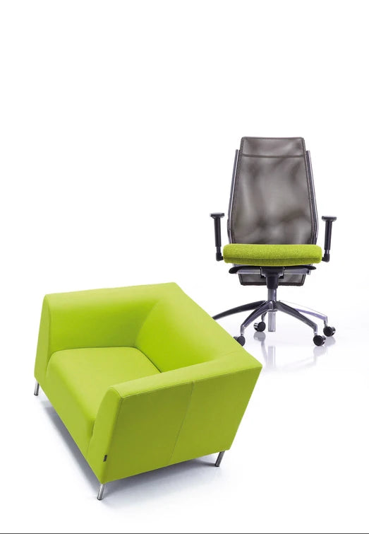 Sigma 3 Seater With Armrests 3